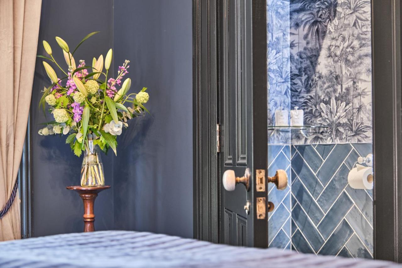 The Lawrence Bed & Breakfast Londonderry ภายนอก รูปภาพ